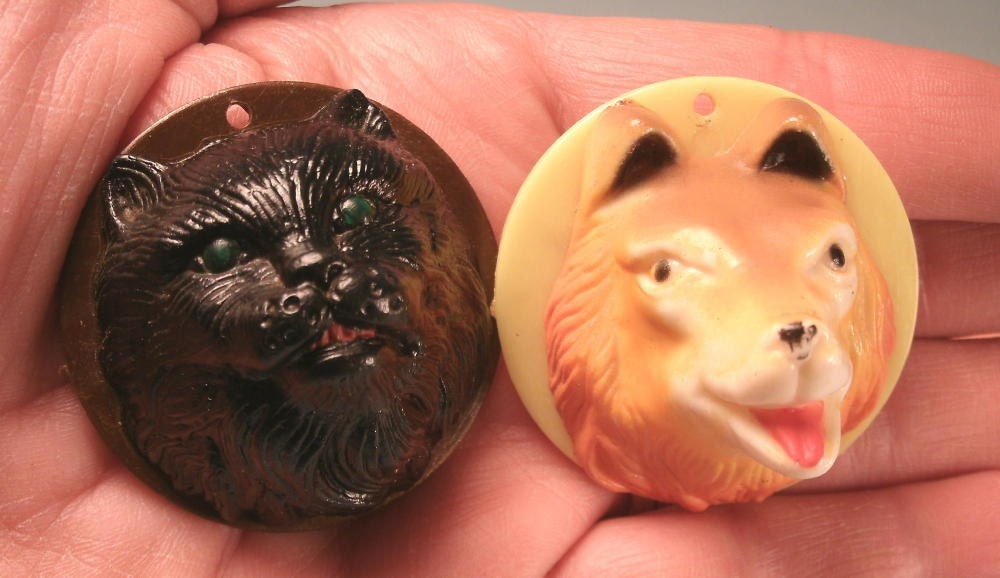 Vintage Set 8 Small Plastic Animal Heads Gorilla by madampickay