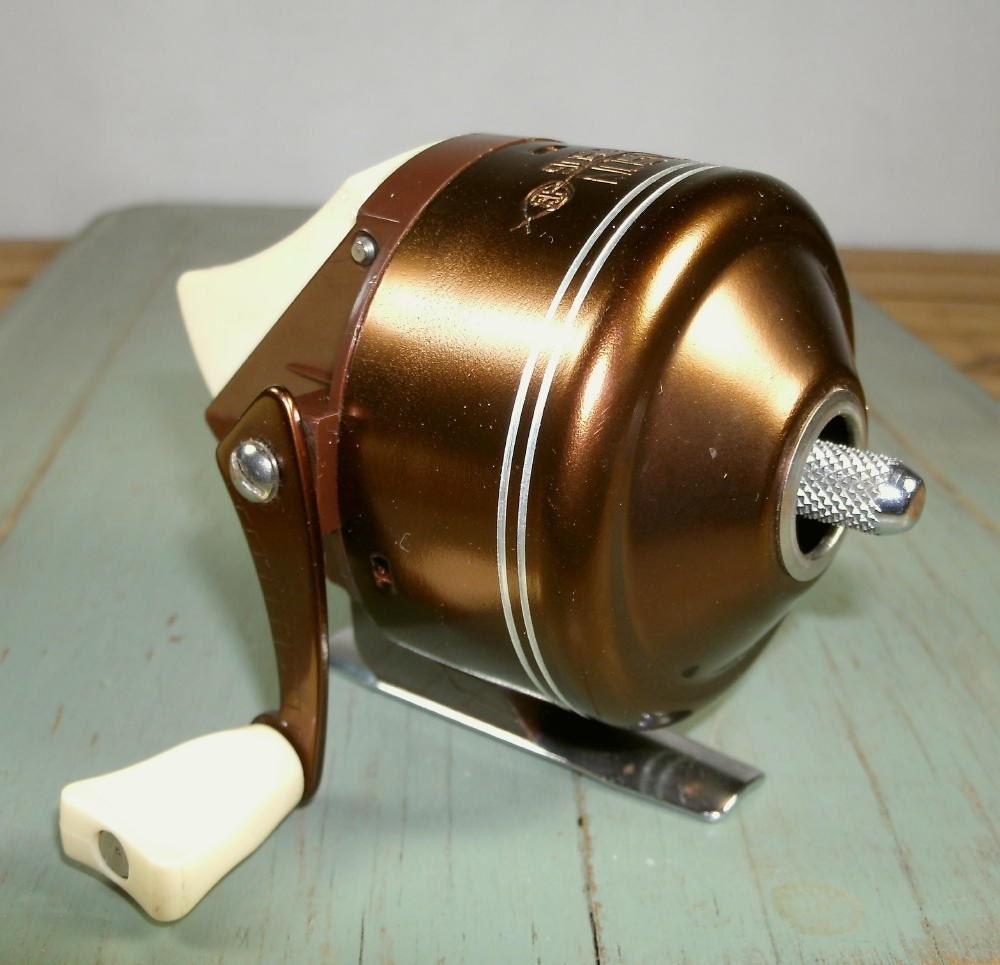 Vintage Bronson Viking 906 Fishing Reel Spin Casting