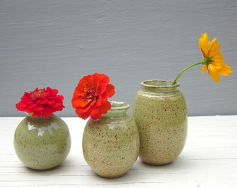3 green vases ceramic pottery little rustic perfect for your windowsill