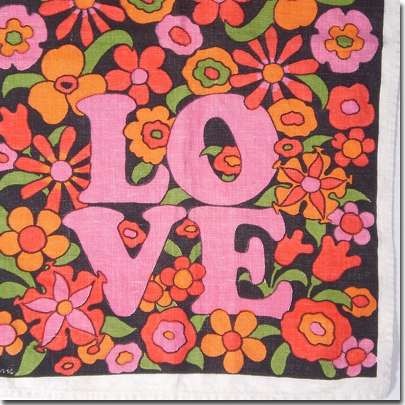 Vintage 70s LOVE STORY psychedelic flowers LINEN