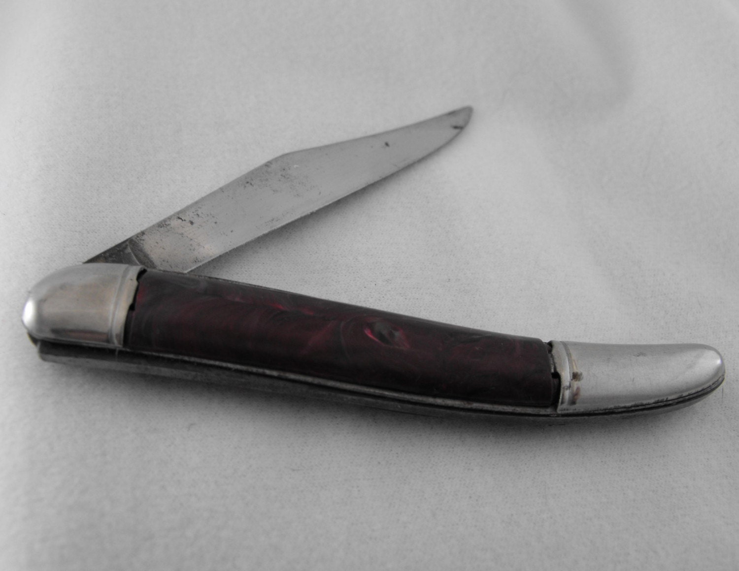Vintage Pocket Knife Colonial Providence RI Folding Horn