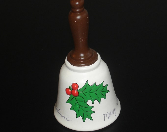 Vintage Ceramic Merry Christmas Bell Holly Leaves Berries