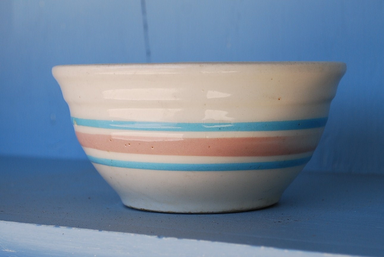 Vintage Small Ovenproof Bowl USA