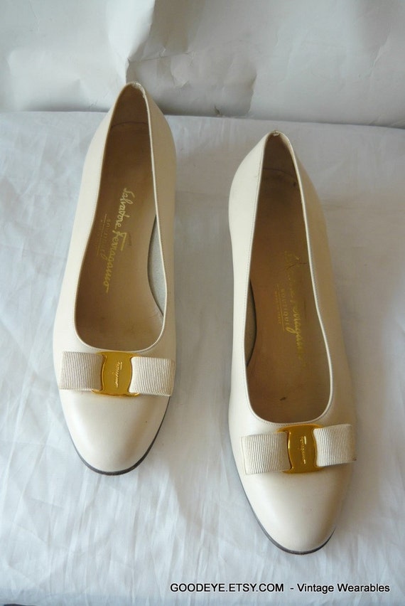 Vintage FERRAGAMO Shoes BOW TIE Flats Size 9. 5B Eur 41 B