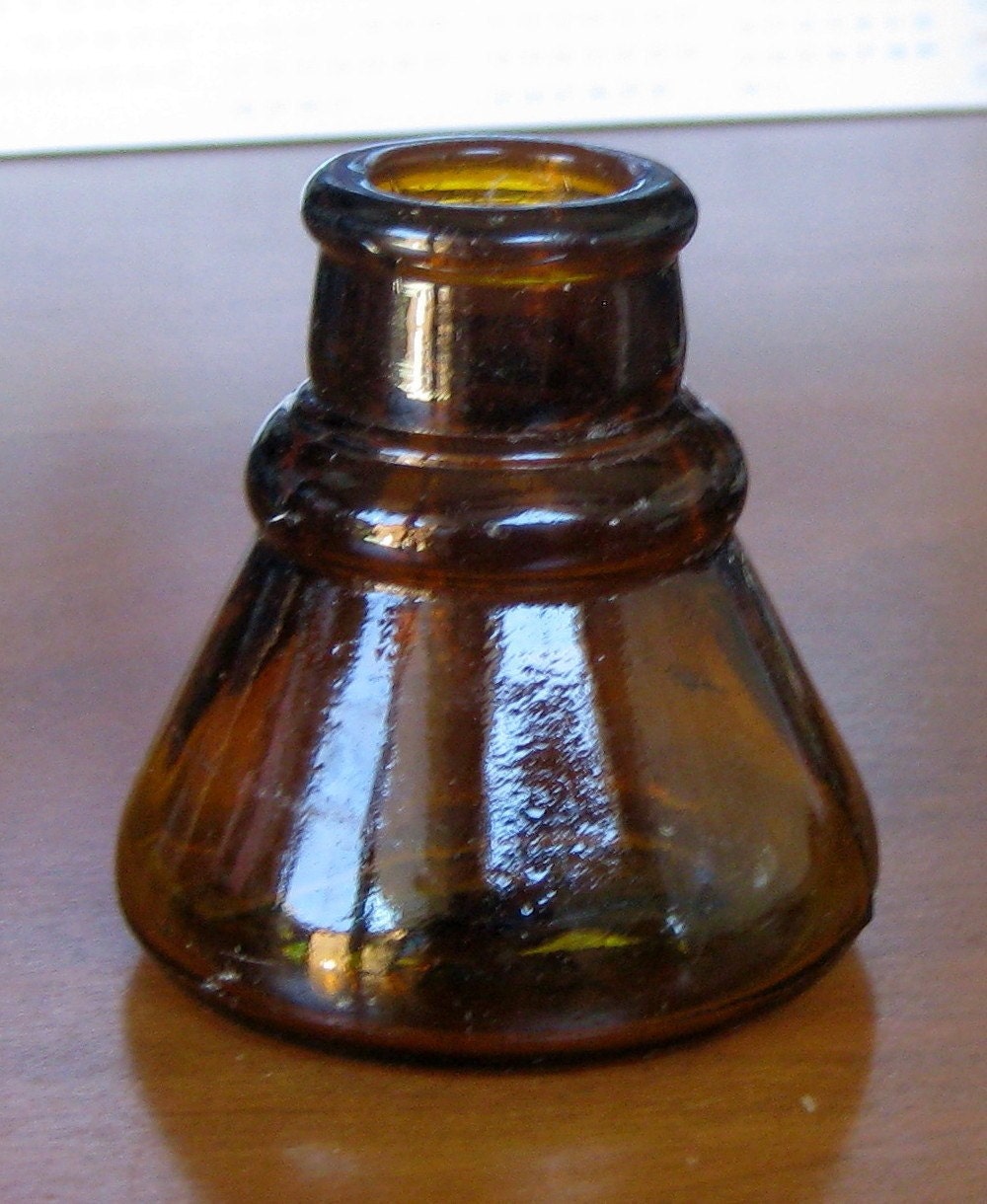 Antique Amber Colored Carter's Ink Well Amber101