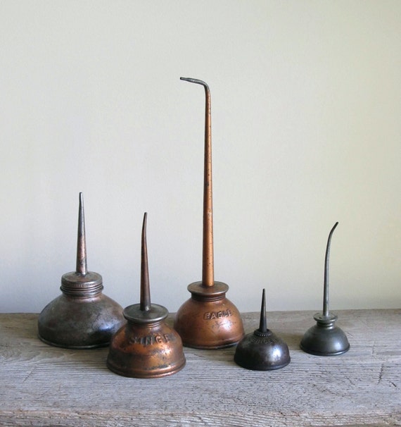 Vintage Oil Cans Instant Collection