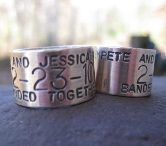 goose band wedding rings