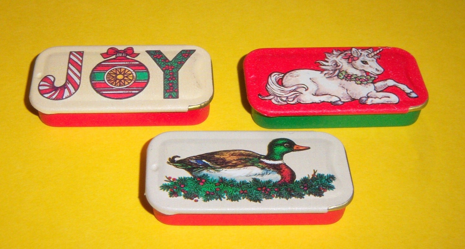 Vintage Potpourri Press Tiny Tin Pill Box Lot tiny metal boxes