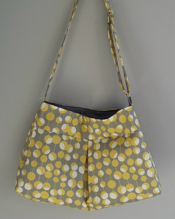 Grey Yellow Messenger Bag Key Fob 3 Pockets