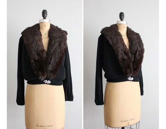 1950s vintage black fur collar cardigan