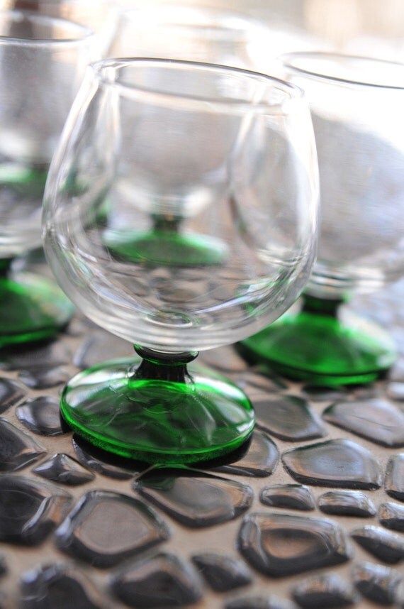 Vintage Mid Century Modern Cordial Glasses by Rainbowsherbet