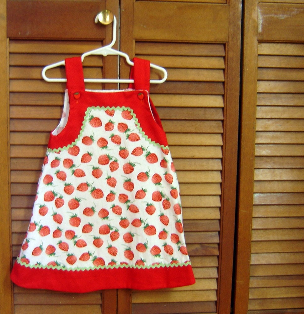 Girls' Strawberry Dress/ size5 and size7