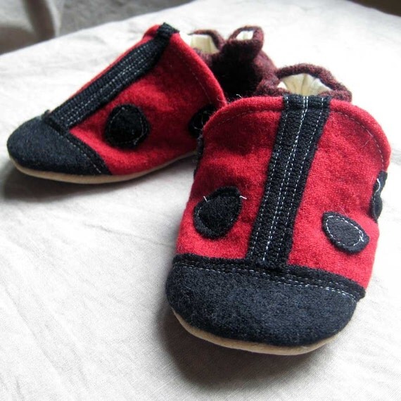 ladybug slippers ladybug slippers leather bottom size 2 3 years ladybug slippers ladybug slippers leather bottom size 2 3 years
