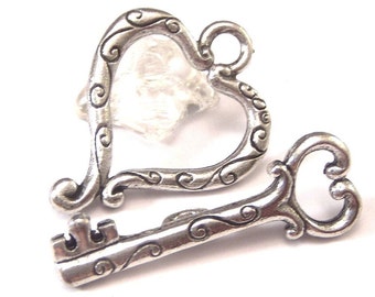 Pewter Heart and Key Toggle Clasp : 2 Sets