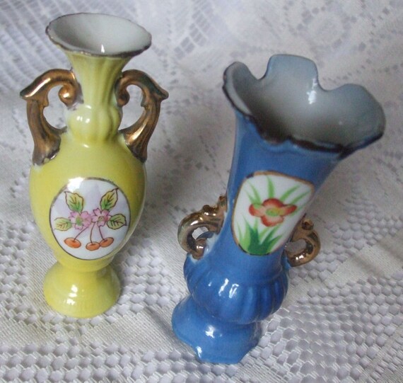Items similar to 2 Small Vases Made in Occupied Japan on Etsy