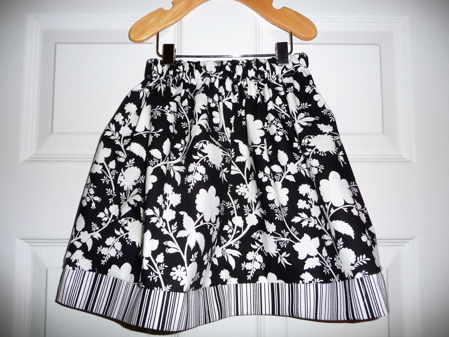 SAMPLE Children Skirt Will fit Size 2T / 3T / 4T by