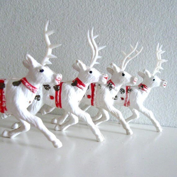 4 vintage plastic reindeer figurines lot 4 vintage plastic reindeer figurines lot