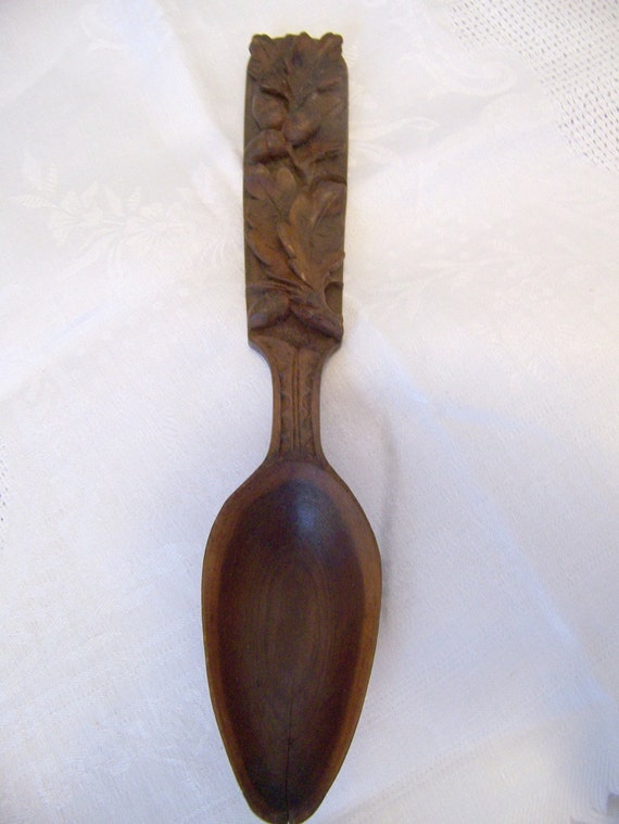 Wooden Spoon Hand Carved Antique Fabulous Oak Leaves Acorns