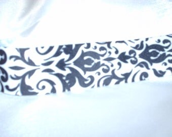 1 yd black and white grosgrain damask ribbon 1-1/2" wide