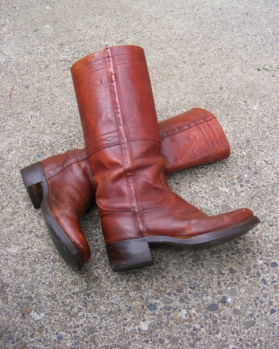 GORGEOUS Tall Vintage Red Brown 1970's Frye Campus by DustBowlDame