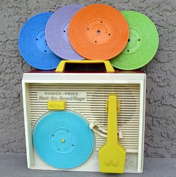 Vintage 1971 Fisher Price Record Player with 5 Records in