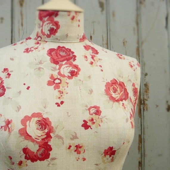 Items similar to Tailored Daisy Roses Linen Display Mannequin Dressform