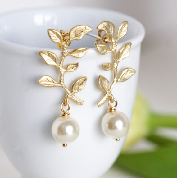 Items similar to Pearl Earrings, Gold Branch Earrings, Wedding Earrings ...