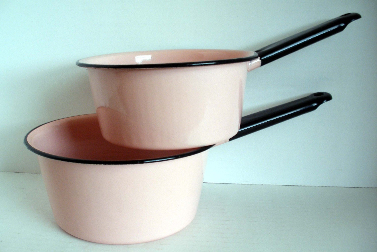 pink pots and pans set