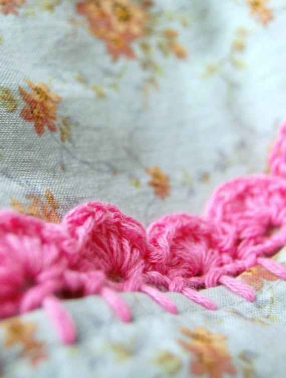 pillowcase with crochet trim - Sweet Bluette