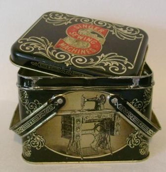 Vintage Singer Sewing Tin Box with Cover and Handles Treadle