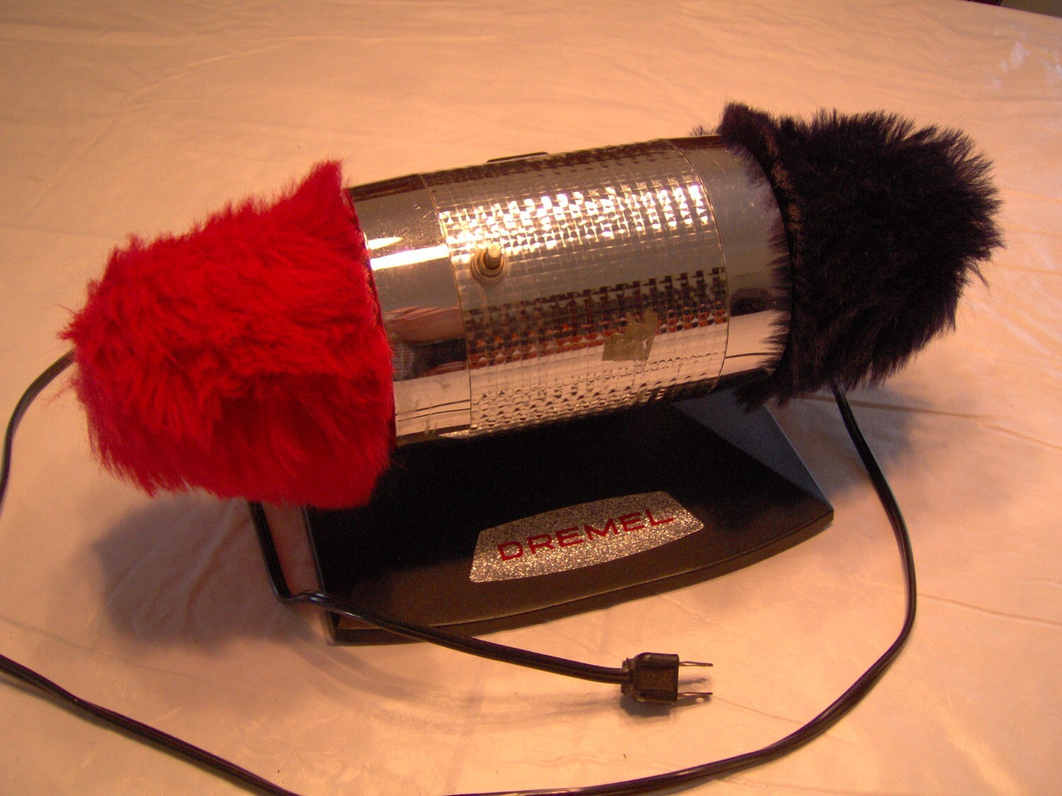 Vintage Dremel Shoe Polisher Model 775 Chrome and hard