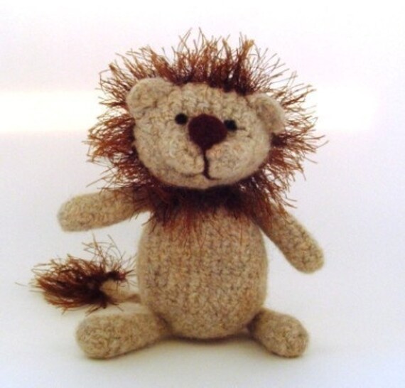 felt lion pattern free