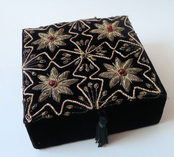 black velvet ring box