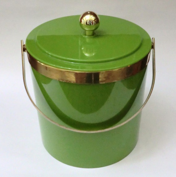 VINTAGE Bright Green MOD Plastic Ice BUCKET