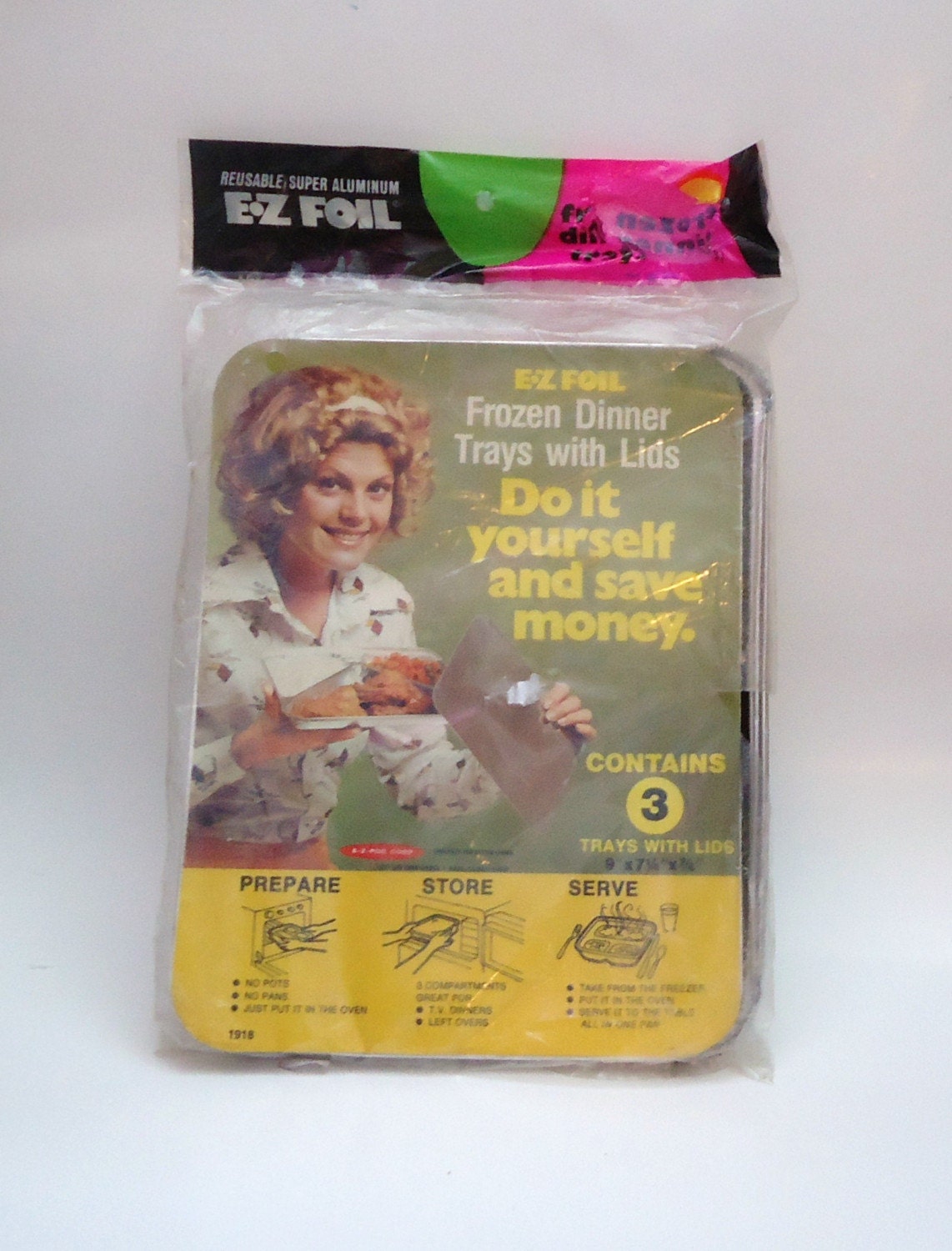 Vintage Foil Frozen Dinner TRAYS with LIDS