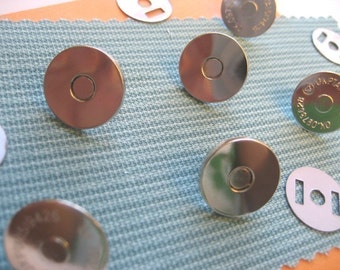 FREE SHIPPING -- Extra Thin 12 sets of 18 mm Nickel/Silver Magnetic Snap Closures