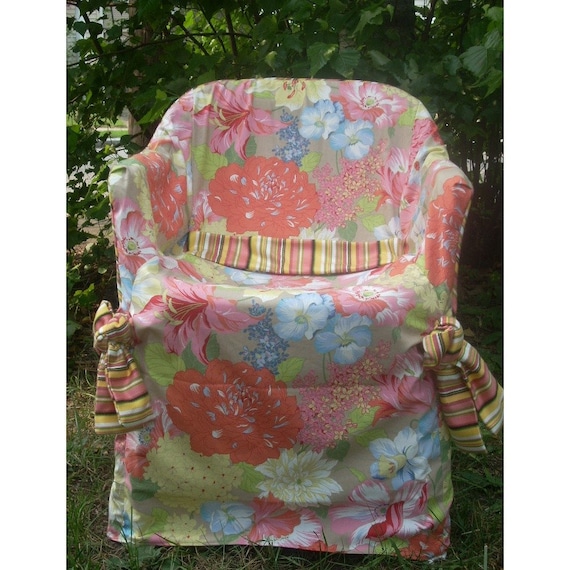 MAGIC SLIPCOVER transforms plastic patio chair into a FLOWER