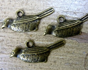 6 jewelry findings bird drop 25x8 mm pendant findings antiqued bronze quantity 6 DRW5