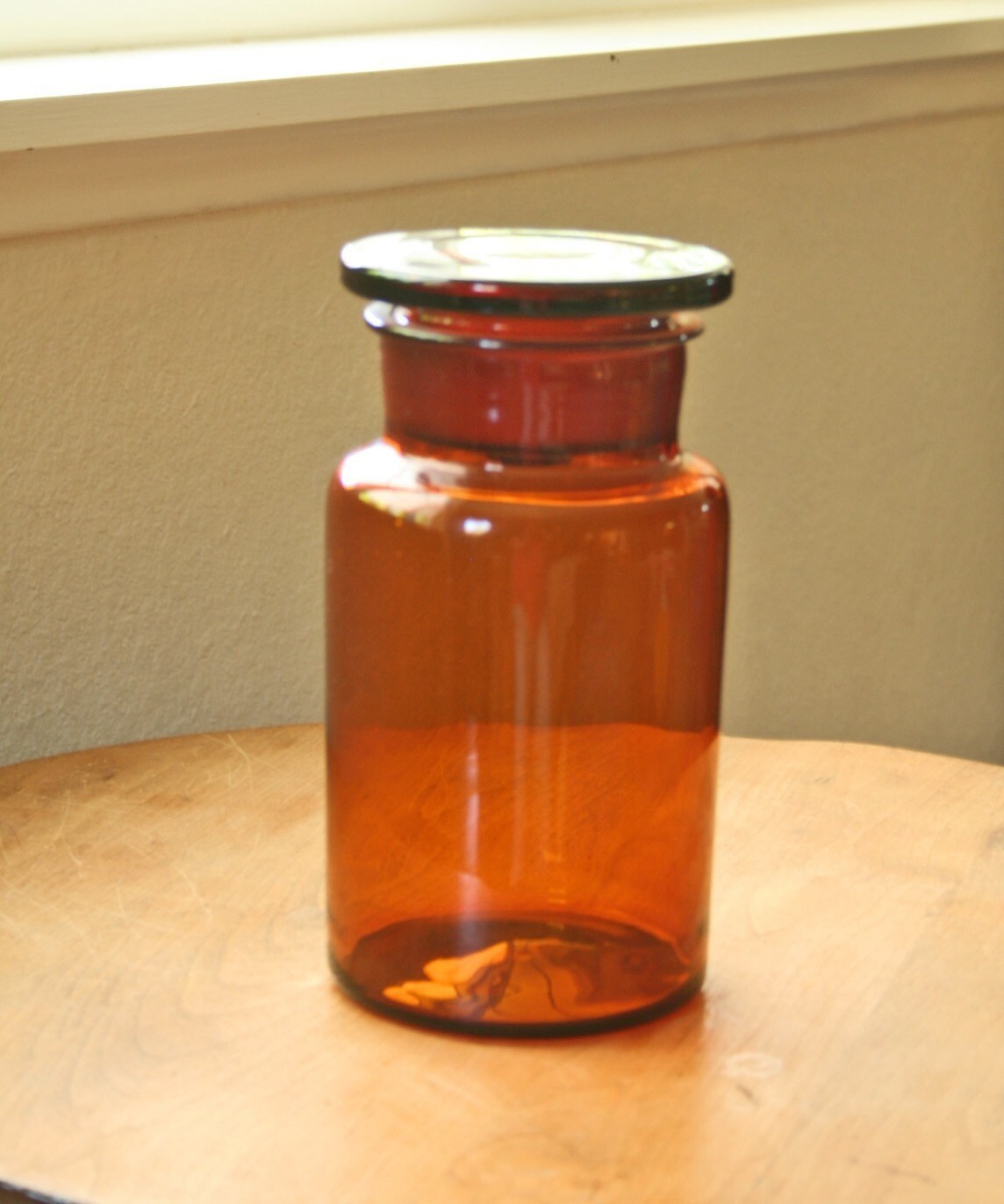 large vintage amber brown apothecary jar