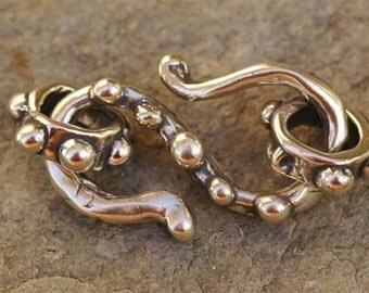 Artisan S Sterling Silver Hook Clasp with Bumpy Rings