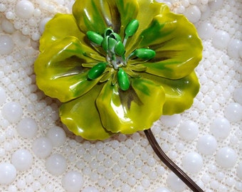 Vintage Green Enamel Flower Brooch