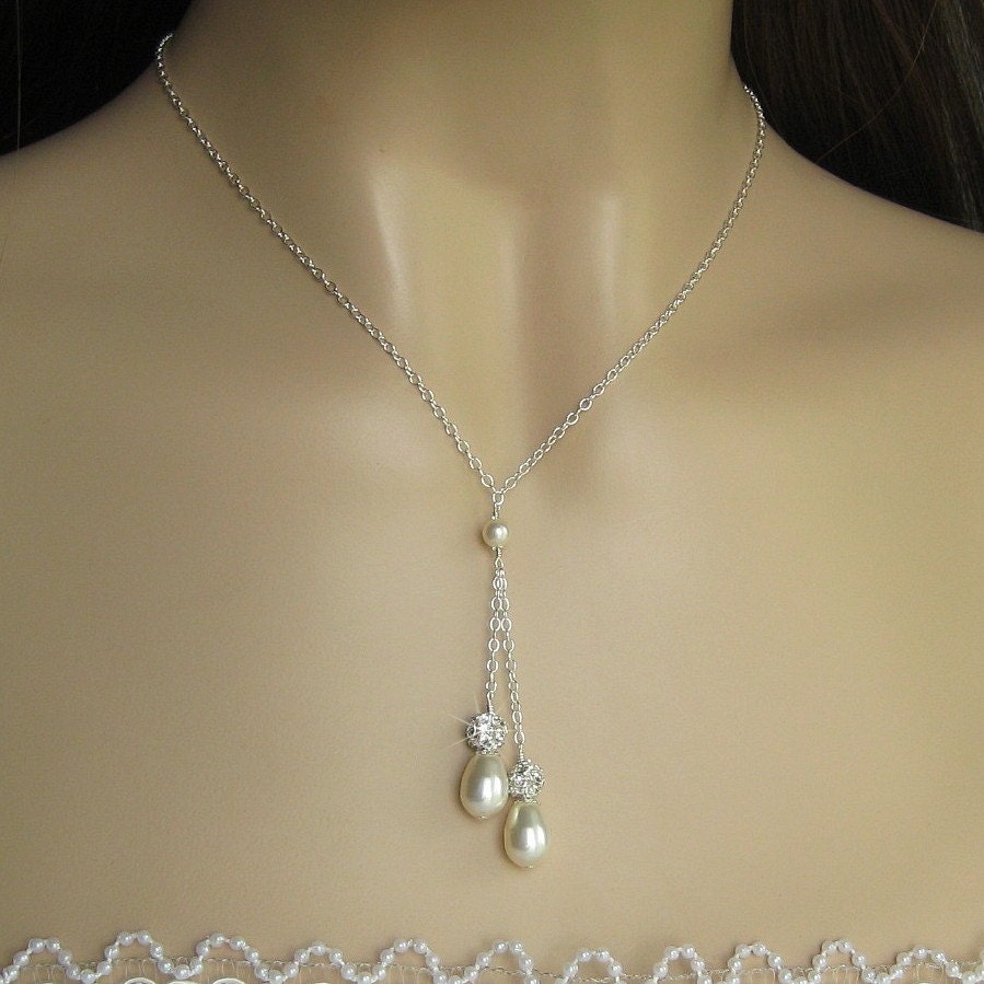 Pearl Necklace Pearl And Crystal Rhinestone By Janicemarie 0775