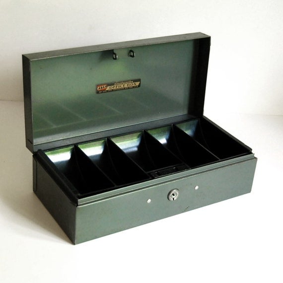 Vintage Box Steelmaster Metal Cash Box with Coin Tray Office
