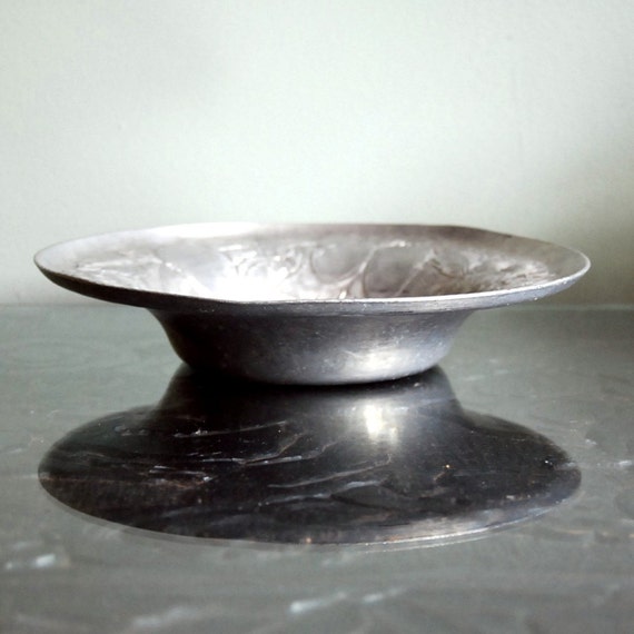 Vintage Everlast Hand Aluminum Bowl