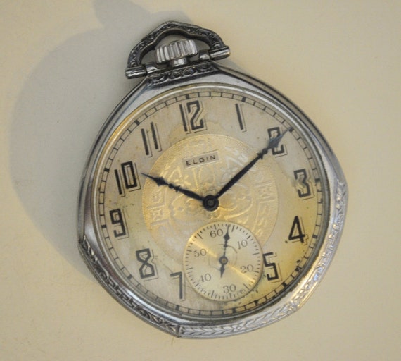 1927 Ladies Elgin Pocket Watch Silvertone Case Art Deco Face