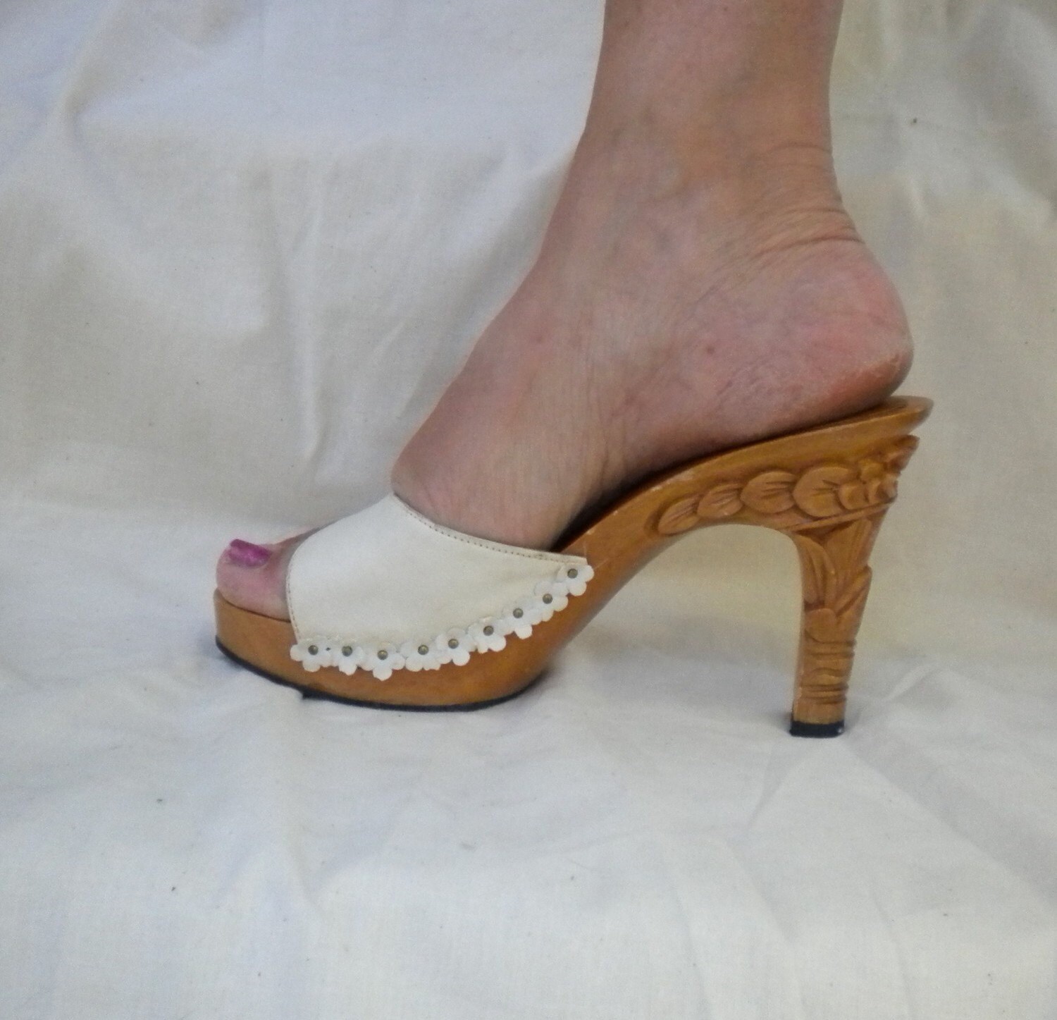 Vintage Carved Wooden Slides Mules Shoes 7