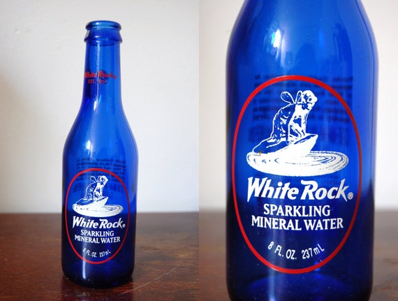 Vintage WHITE ROCK Sparkling Mineral Water Glass Bottle 8 fl