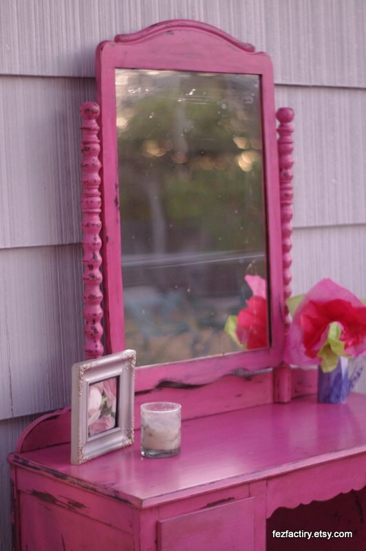 Distressed Antique Pink Jenny Lind style dresser with mirror