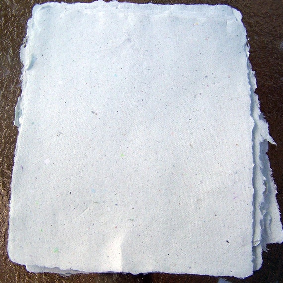 Recycled Paper Pack 8 Sheets