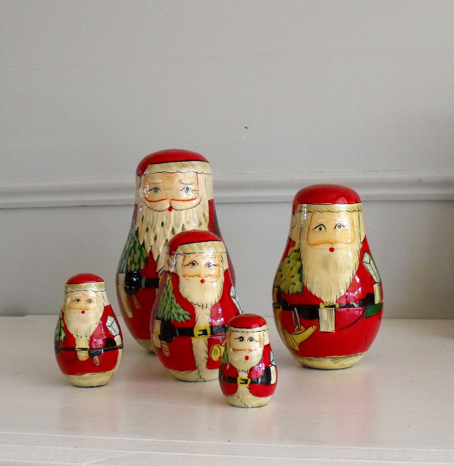 santa matryoshka dolls